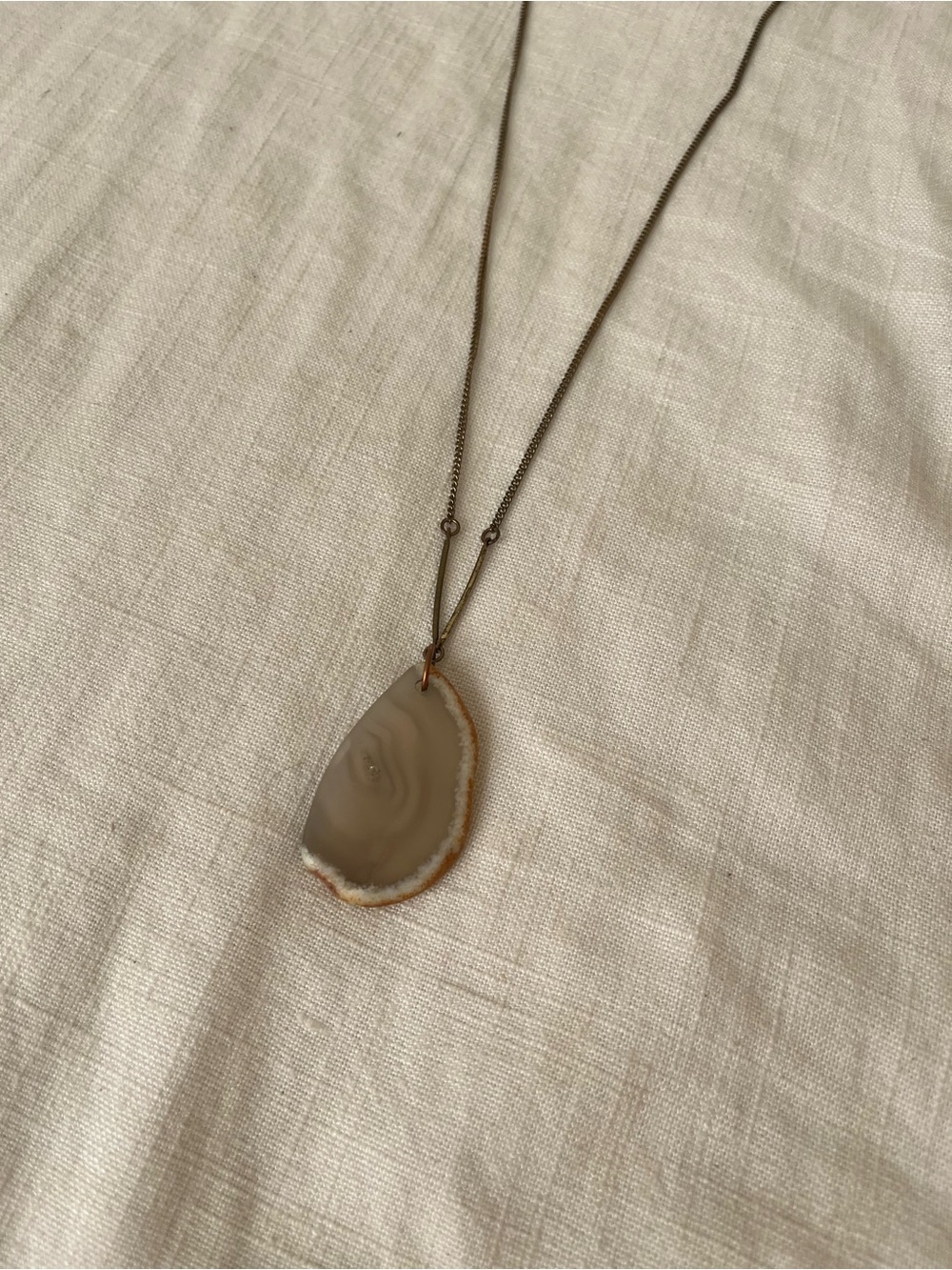 Women’s Agate Slice Pendant Necklace